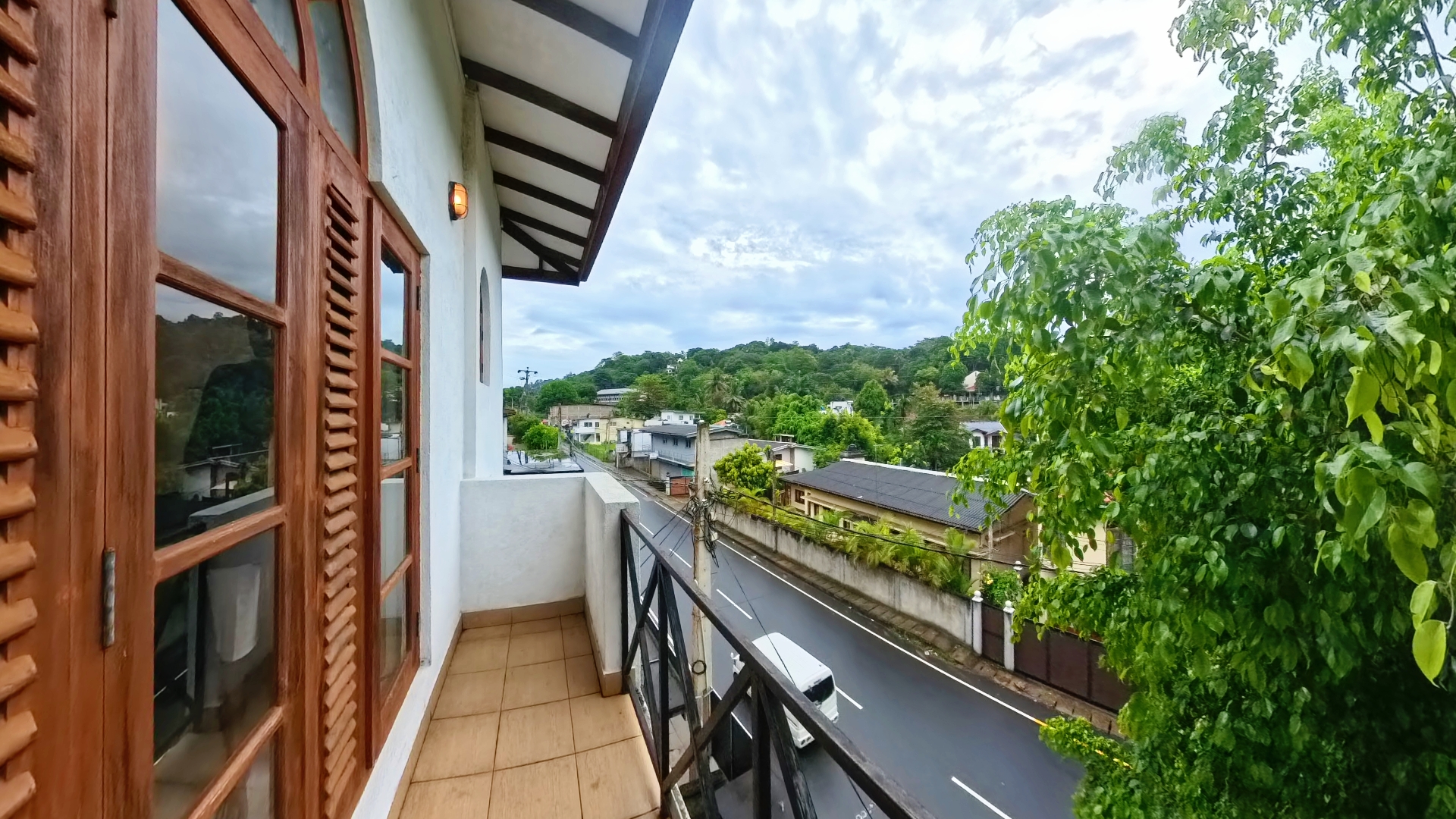 views balcony down